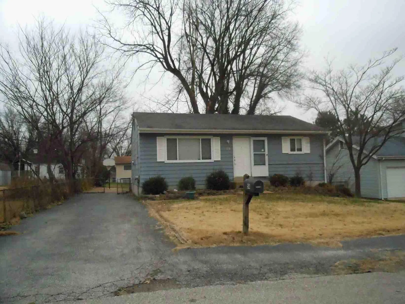 54 Bascom Dr photo 1