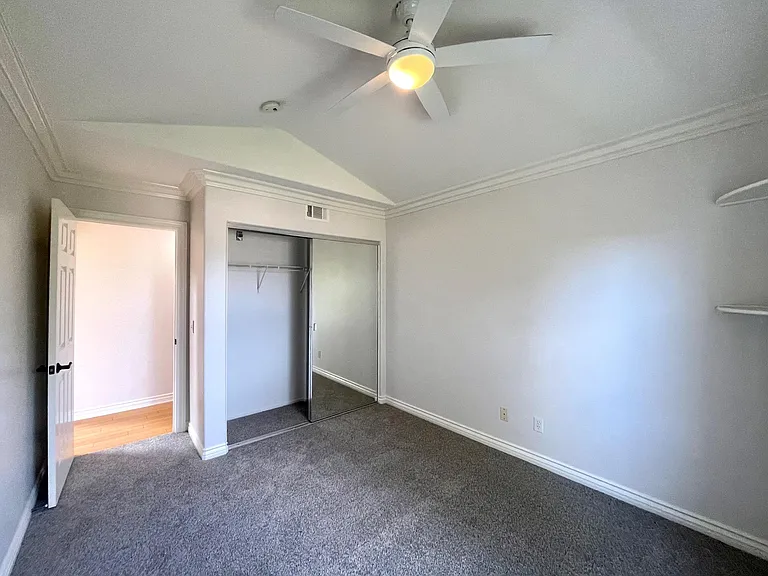 53 La Mirage Cir — Photo 20