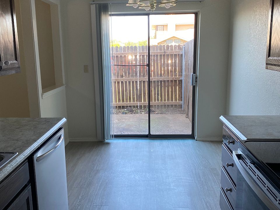 Eating area in kitchen. Leads to patio; perfect for your barbeque.