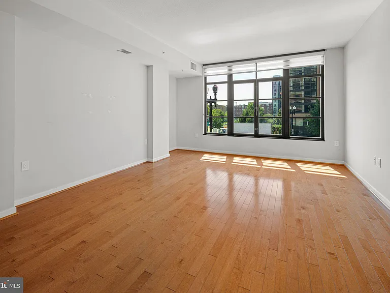 437 New York Ave NW #220 — Photo 19