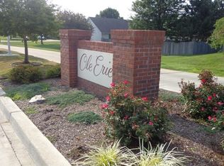 2241 E Erie Dr, Terre Haute, IN 47802