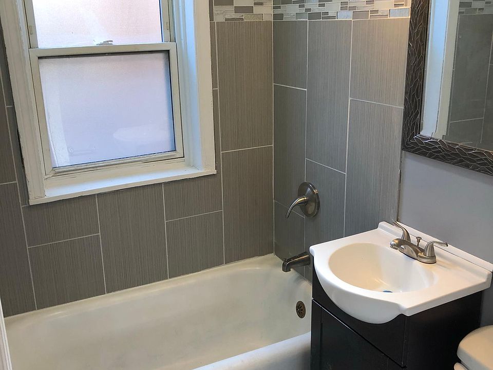 1st image of 8540 S Bennett Ave #3