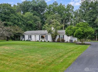 682 Milford Hills Dr, Milford, OH 45150