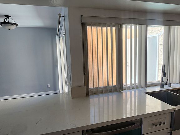 5th image of 402 N Alhambra Ave