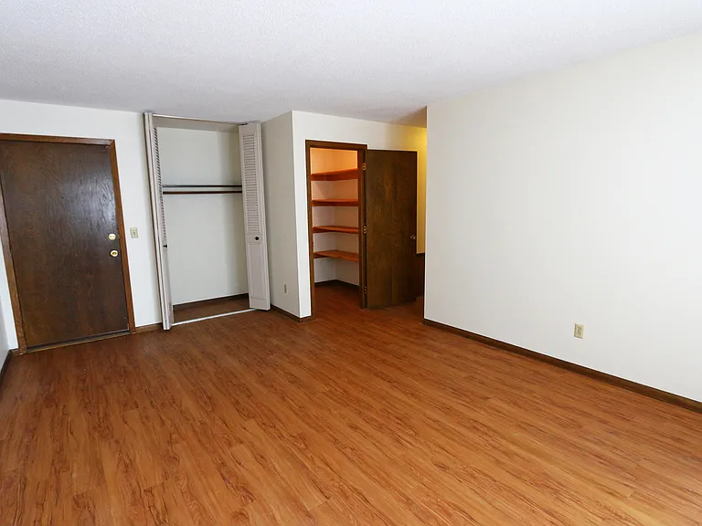 Alpine Apartments — Photo 19