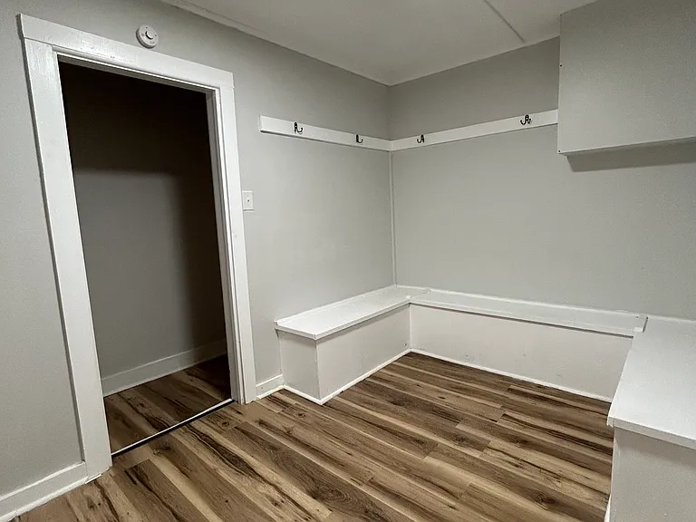 310 Bounds St — Photo 12