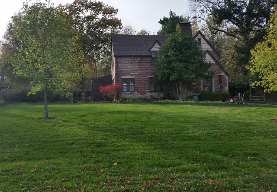 3343 East Pershing Road