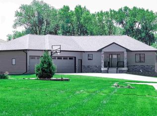 705 Zimmerman Dr, Battle Creek, NE 68715