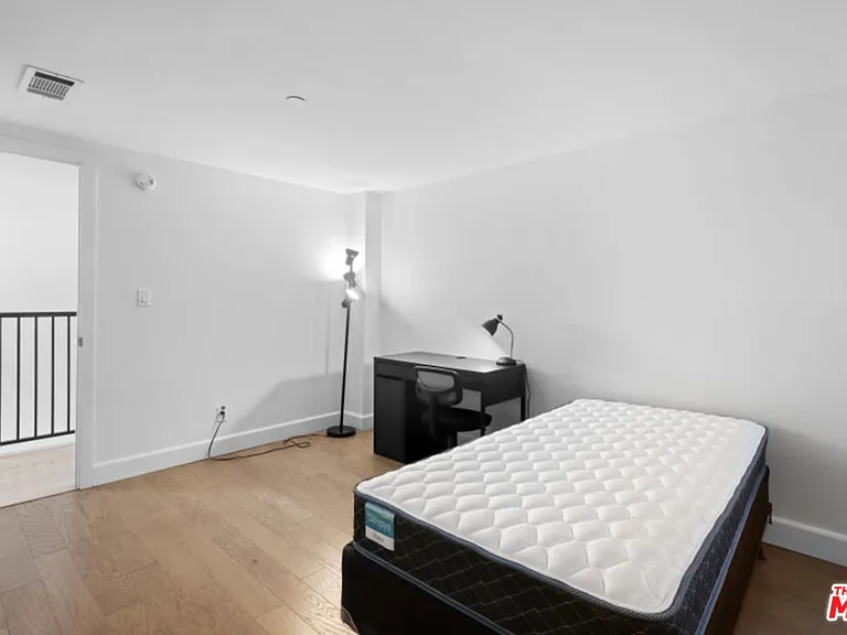 10982 Roebling Ave #103 — Photo 30