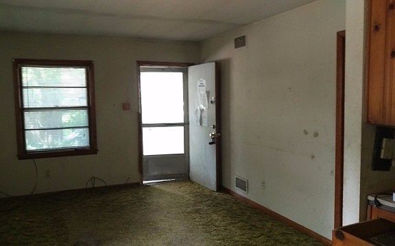 2nd image of 4182 Westover Ave