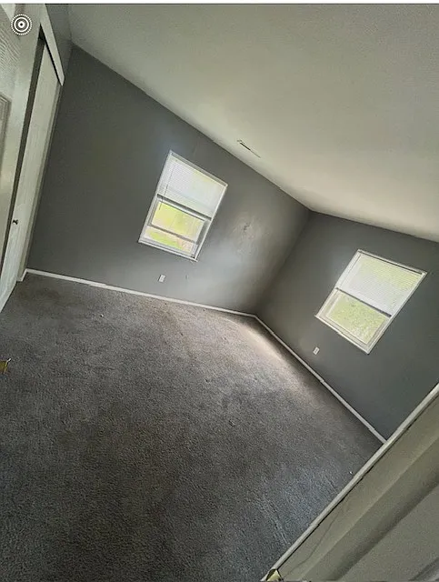 Building Photo - 1614 Brooke Park Dr #8