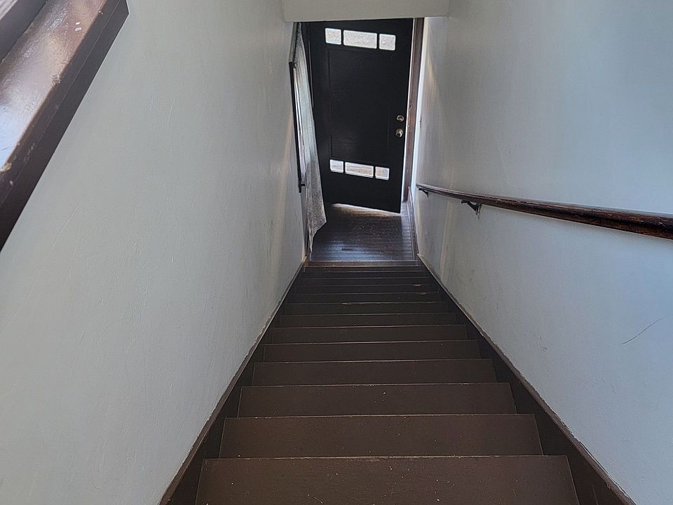 Entry Stairs