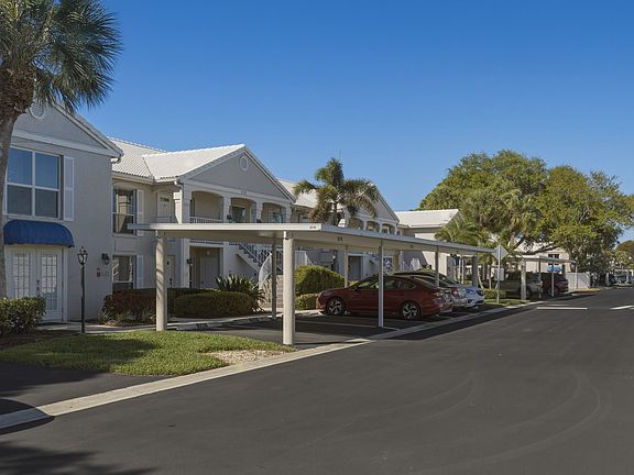 2nd image of 876 Gulf Pavilion Dr #202
