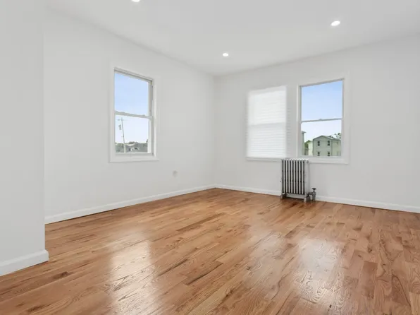 14-42 Pinson Street image 10 of 19