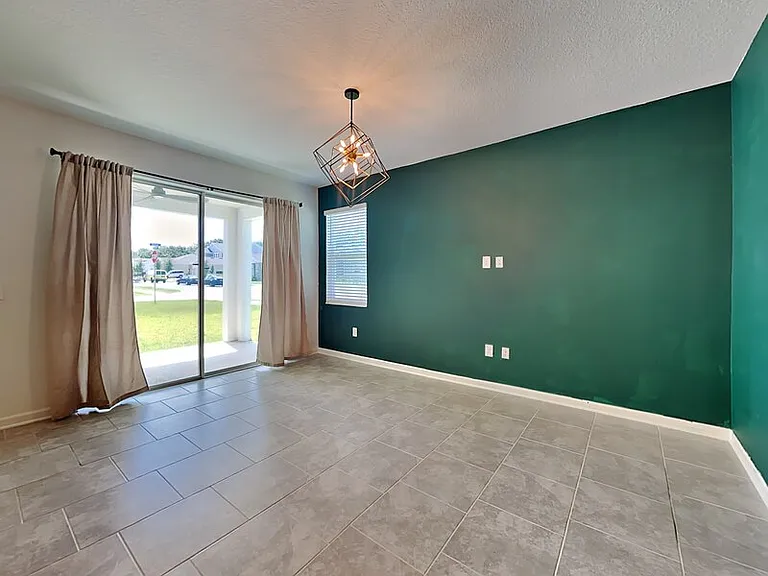 3115 Country Side Dr — Photo 4