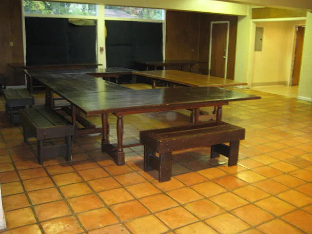 12 bed, $1,250 — Photo 4