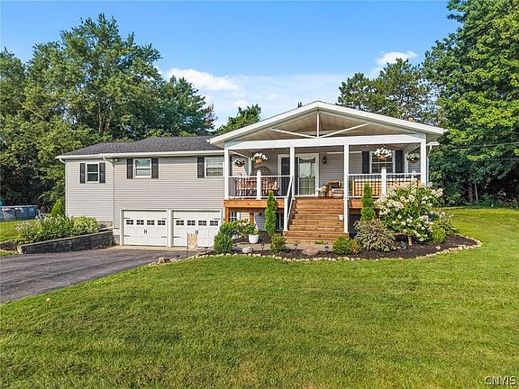 2nd image of 3546 Honeysuckle Rd