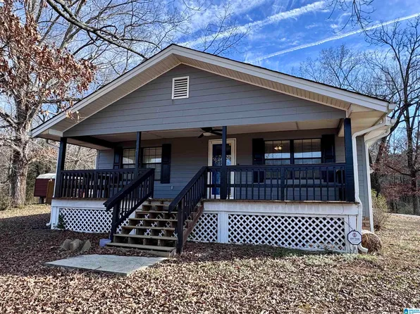 2655 Virginia Dr, Hueytown, AL 35023