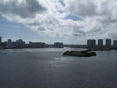 2nd image of 3600 Mystic Pointe Dr APT 1204