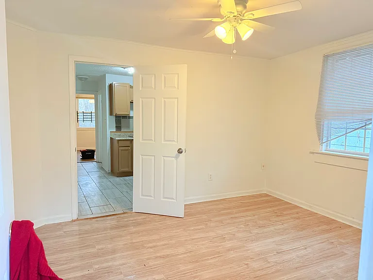 1314 Decatur St — Photo 3