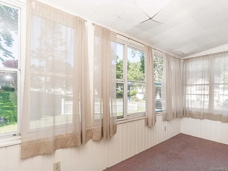 80 Klarman Dr — Photo 15