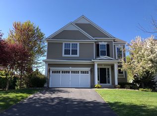 2316 Cottage Grove Rdg, Woodbury, MN 55129