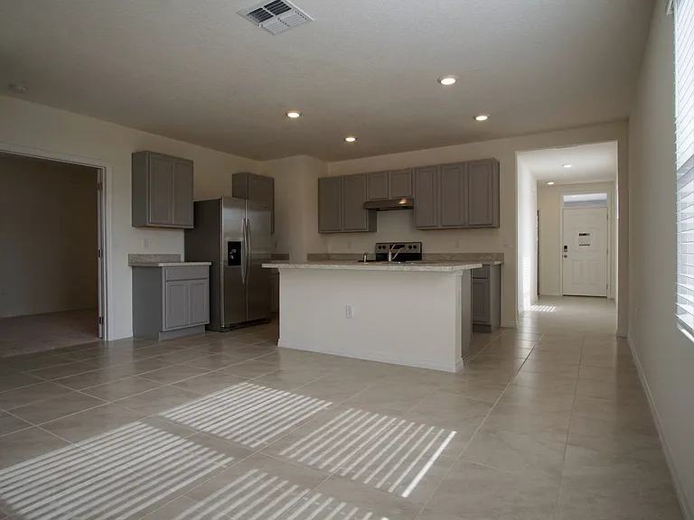 1703 Post Oak Dr — Photo 6