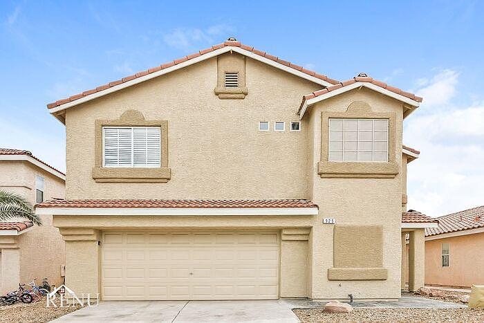1st image of 925 Emerald Stone Ave