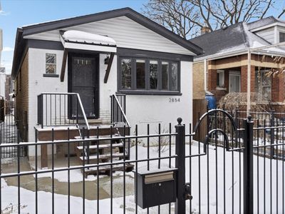 2854 N Richmond St, Chicago, IL, 60618