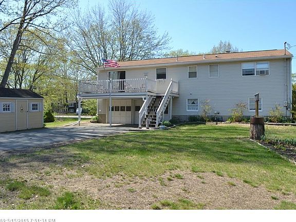 3rd image of 10 Malden Ave