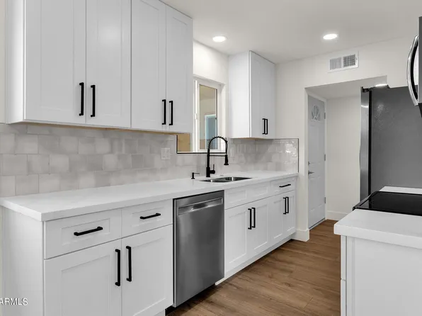 13709 N 98TH Avenue #E, Sun City, AZ 85351