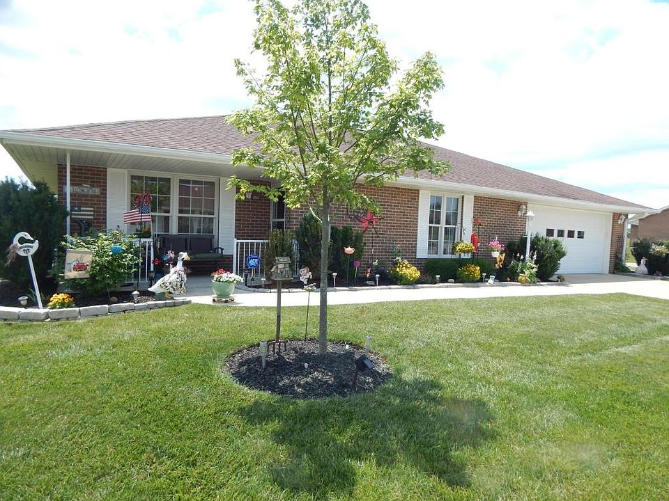 1st image of 603 Elaine Dr