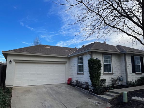 868 Holley Ct