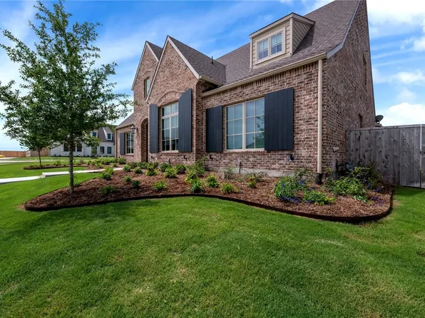 14019 Rw Ct, Woodway, TX 76712