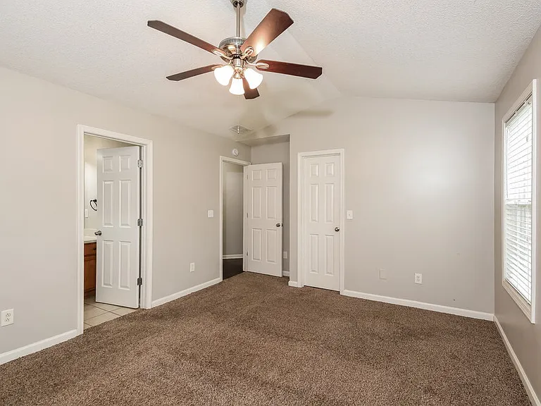 22 Belgrant Ct — Photo 10