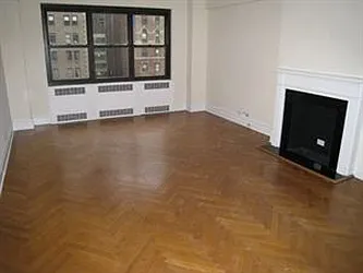 Rented by Classic Marketing- 530 Park1