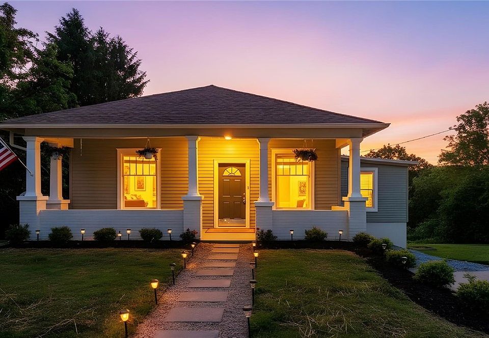 1st image of 818 Highland Ave