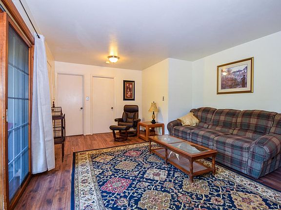 353 Cox Rd Troutville VA 24175-large-005