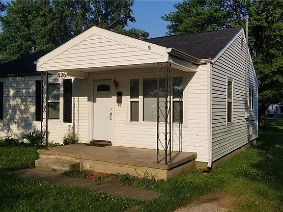 2nd image of 826 S Lynn St