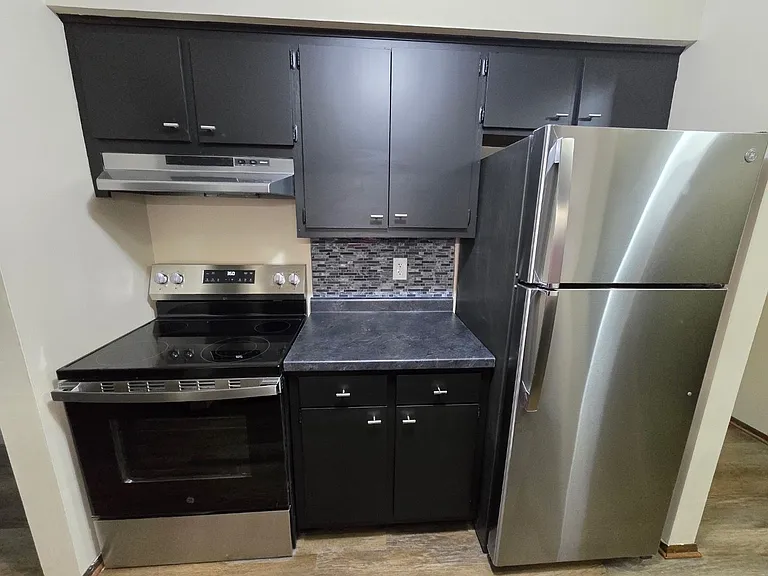 4244 N 104th St #3 — Photo 2