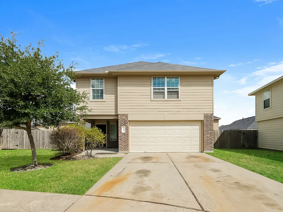 2411 Sailors Way