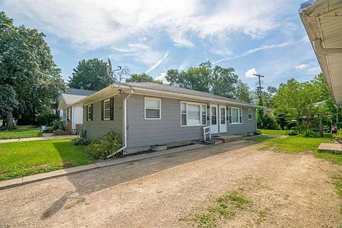 3009 Hermina St Photo 1