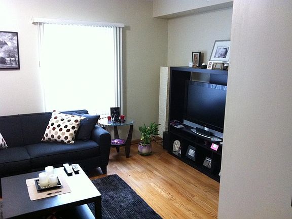 5th image of 4221 N Lockwood Ave #3