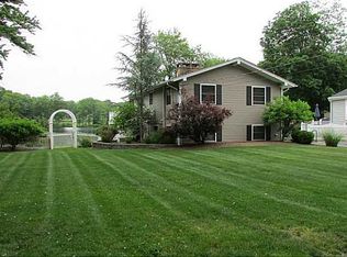 184 Waterman Lake Dr, Glocester, RI 02814