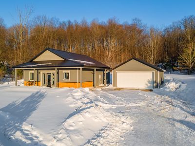 5381 Clearview Dr, Bellaire, MI, 49615