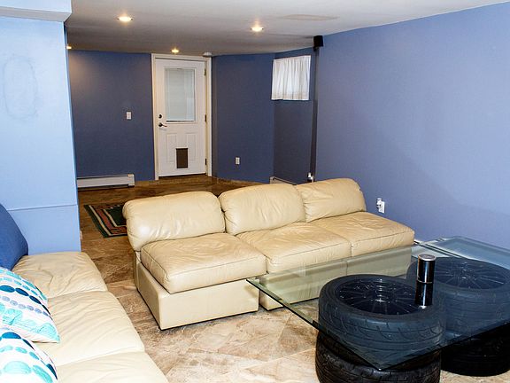 5th image of 120 N Ocean Ave