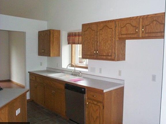 3rd image of 1021 80th Ct N