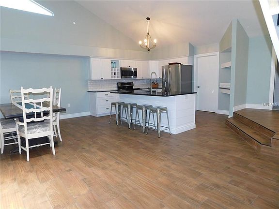 4th image of 5413 Eagle Blvd