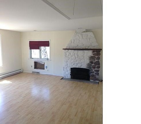 4th image of 341 Jersey Ave