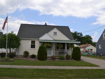 1288 93rd St, Niagara Falls, NY, 14304